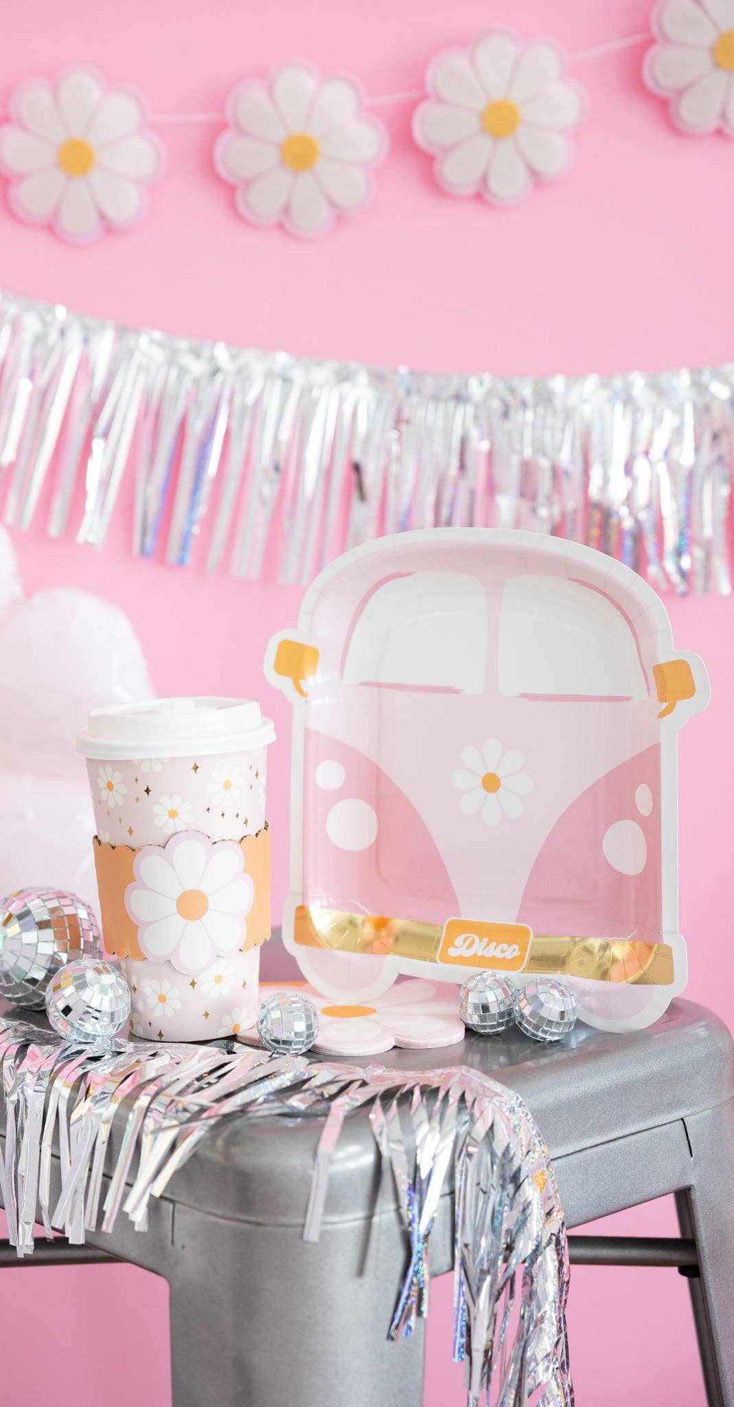 PLGOG42 - Disco Daisy Van Shaped Paper Plate