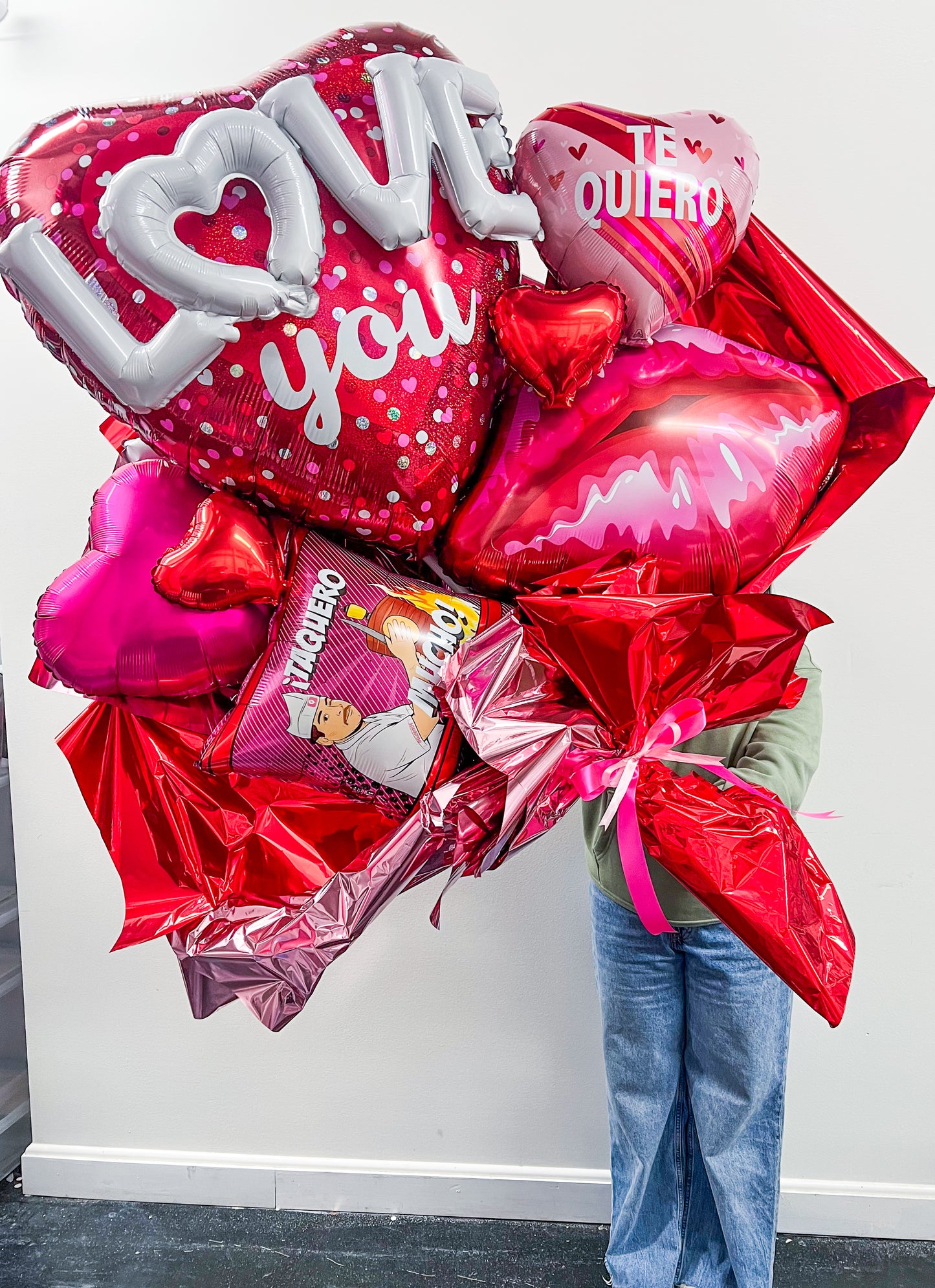Giant Balloon Bouquet