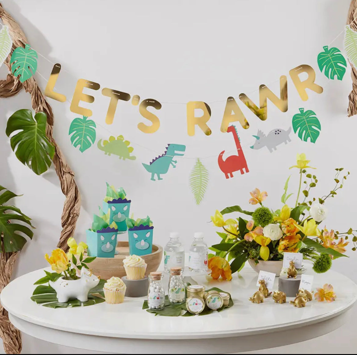 Let’s Rawr Dino Banner - 2ct