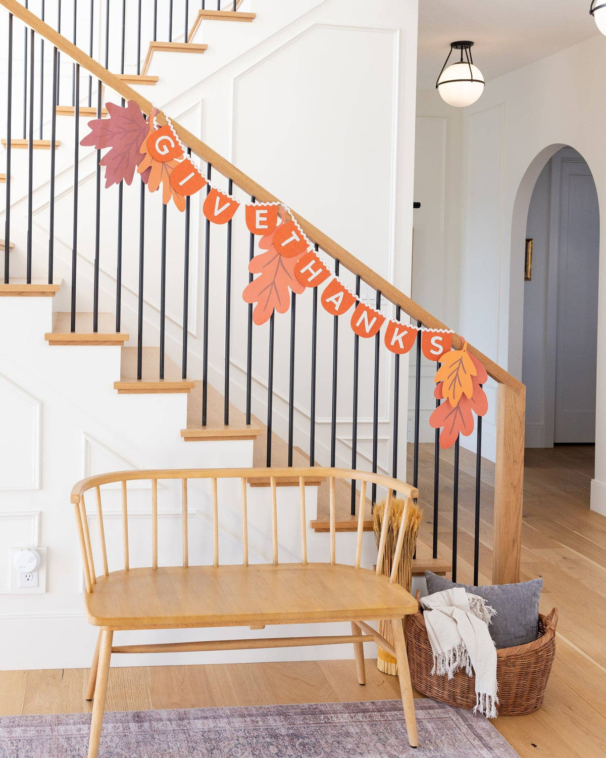 THP1307 - Oversized Hanging Autumn Leaves