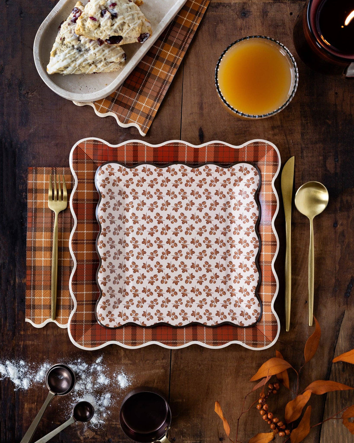 AUT1341 - Autumn Plaid Paper Plates