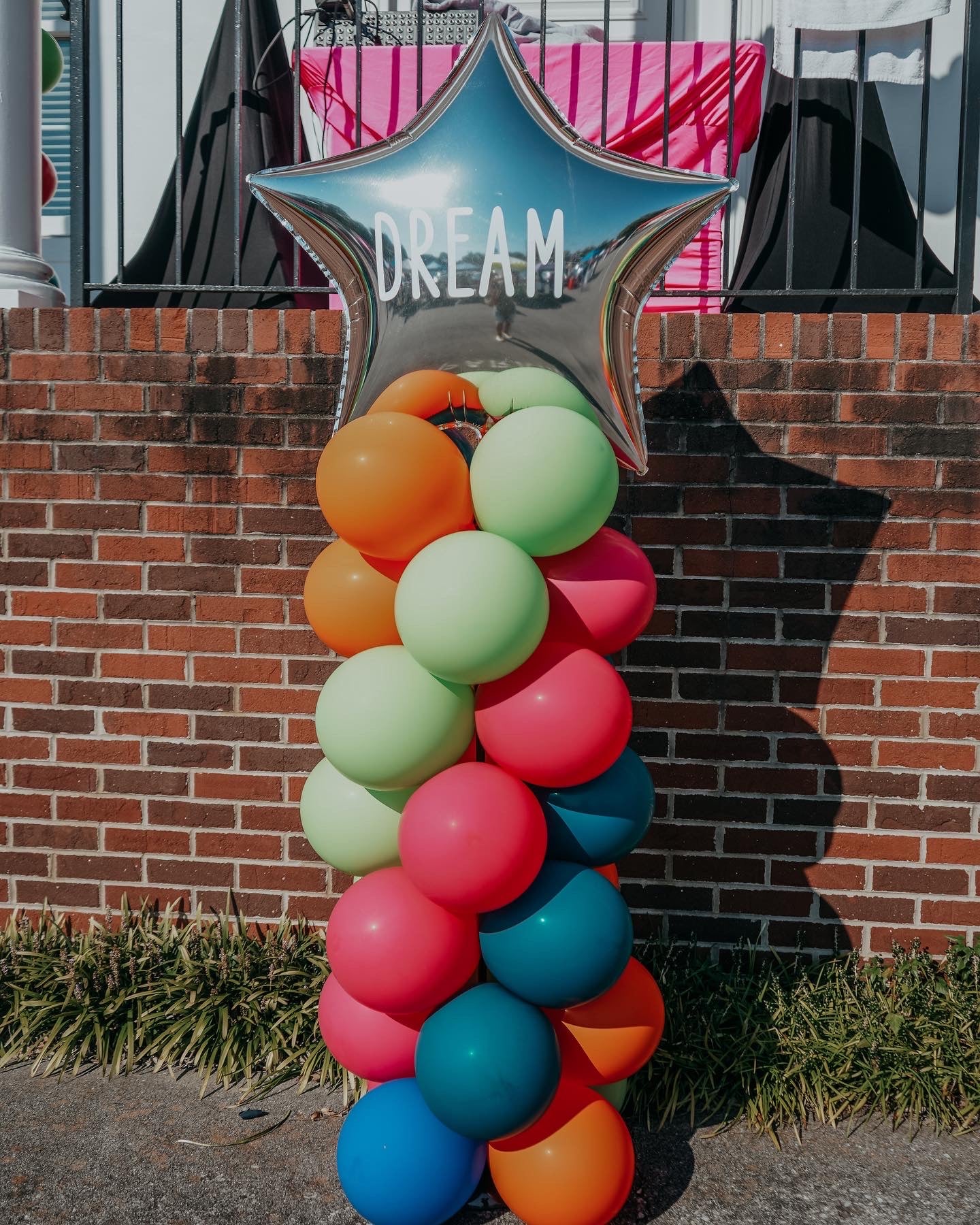 Balloon Column
