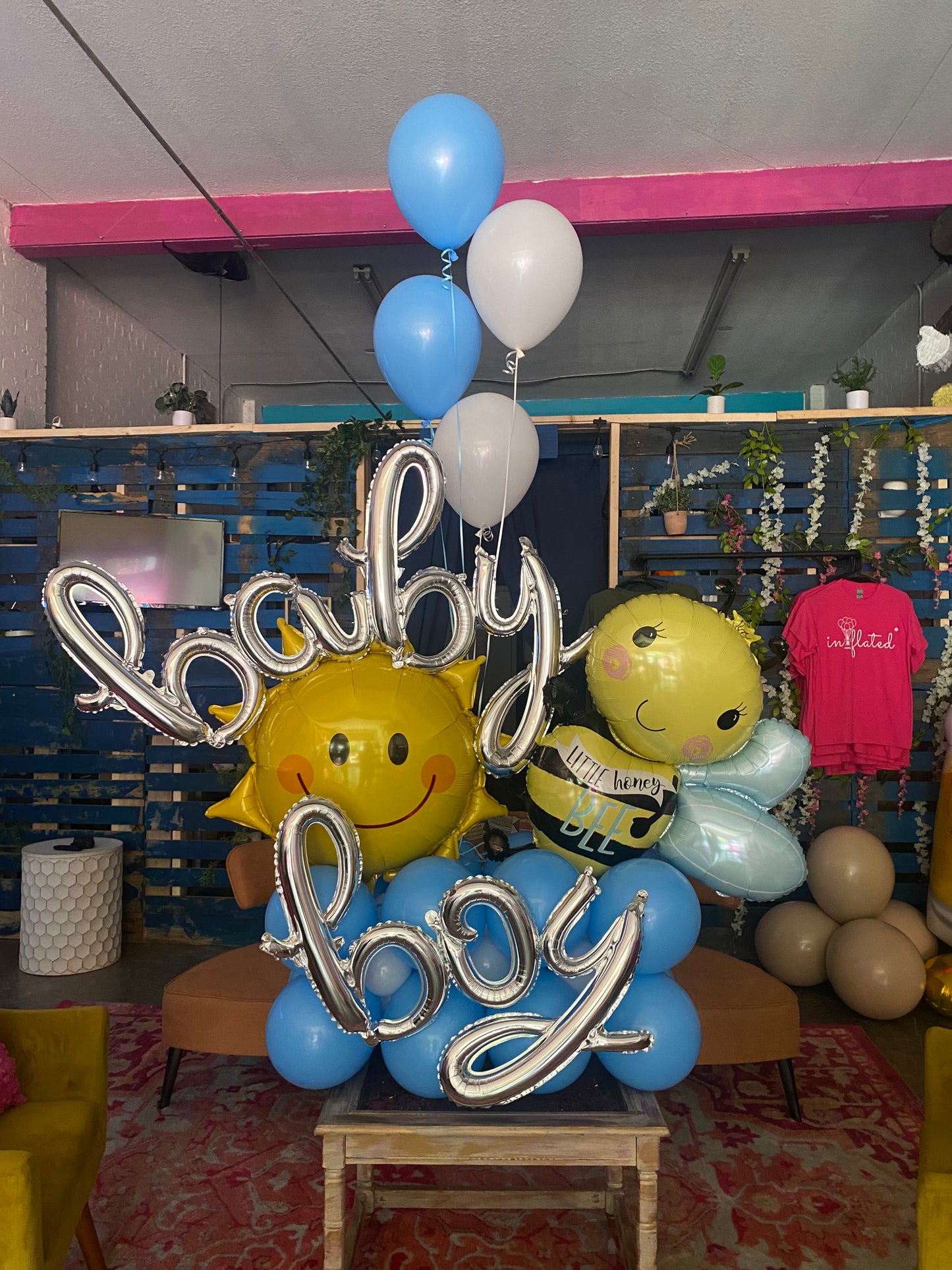 Medium Balloon Arrangement (Base Only/No Foils included)