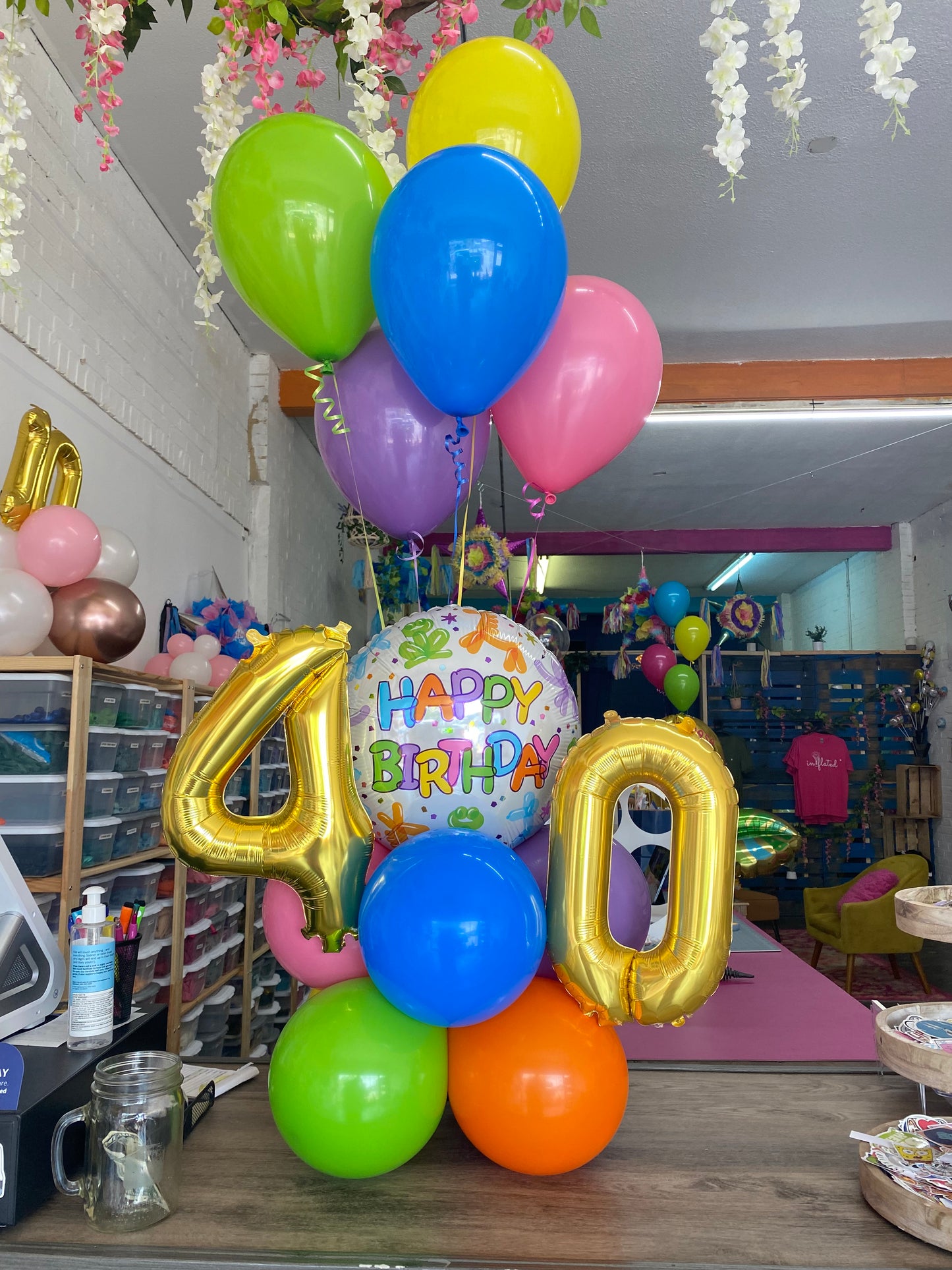 Small Balloon Arrangement (Base Only/No Foils included)