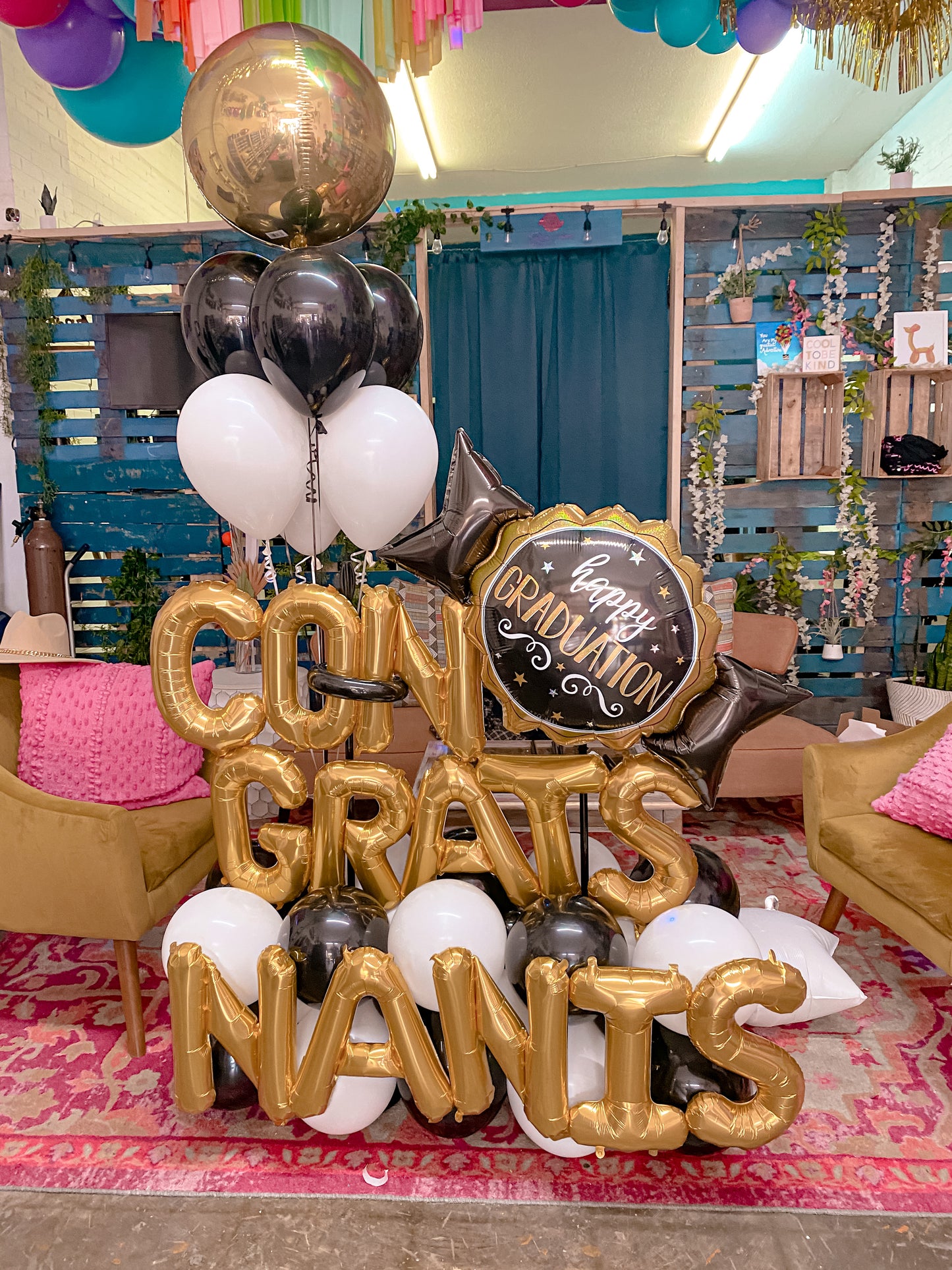 Large Balloon Arrangement (Base Only/No Foils included)