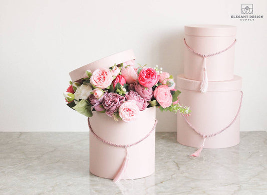 Pearly Round Flower Hat Gift Box with Tassel: Pink / Small