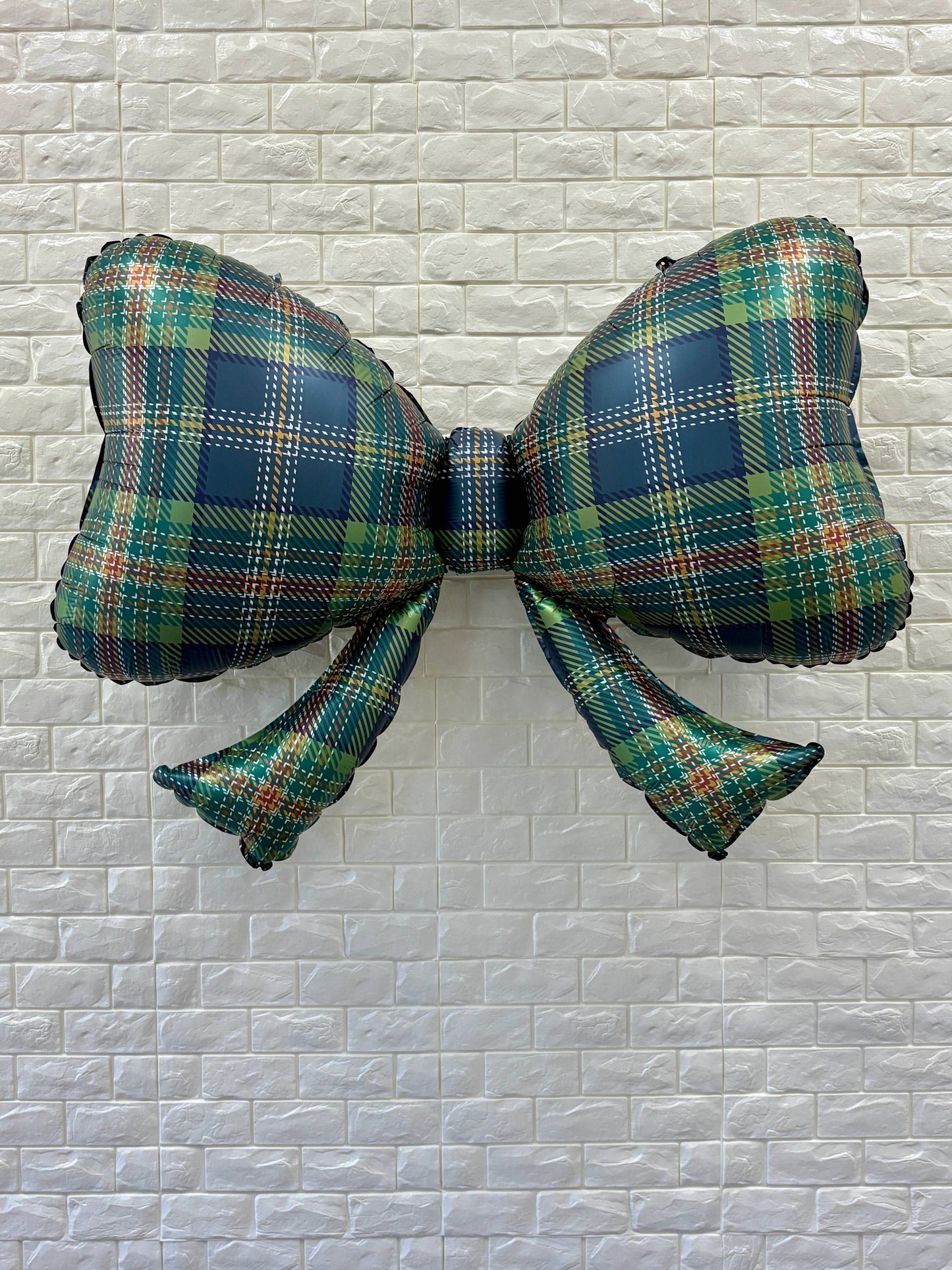 Plaid Bow Balloon 40" 
