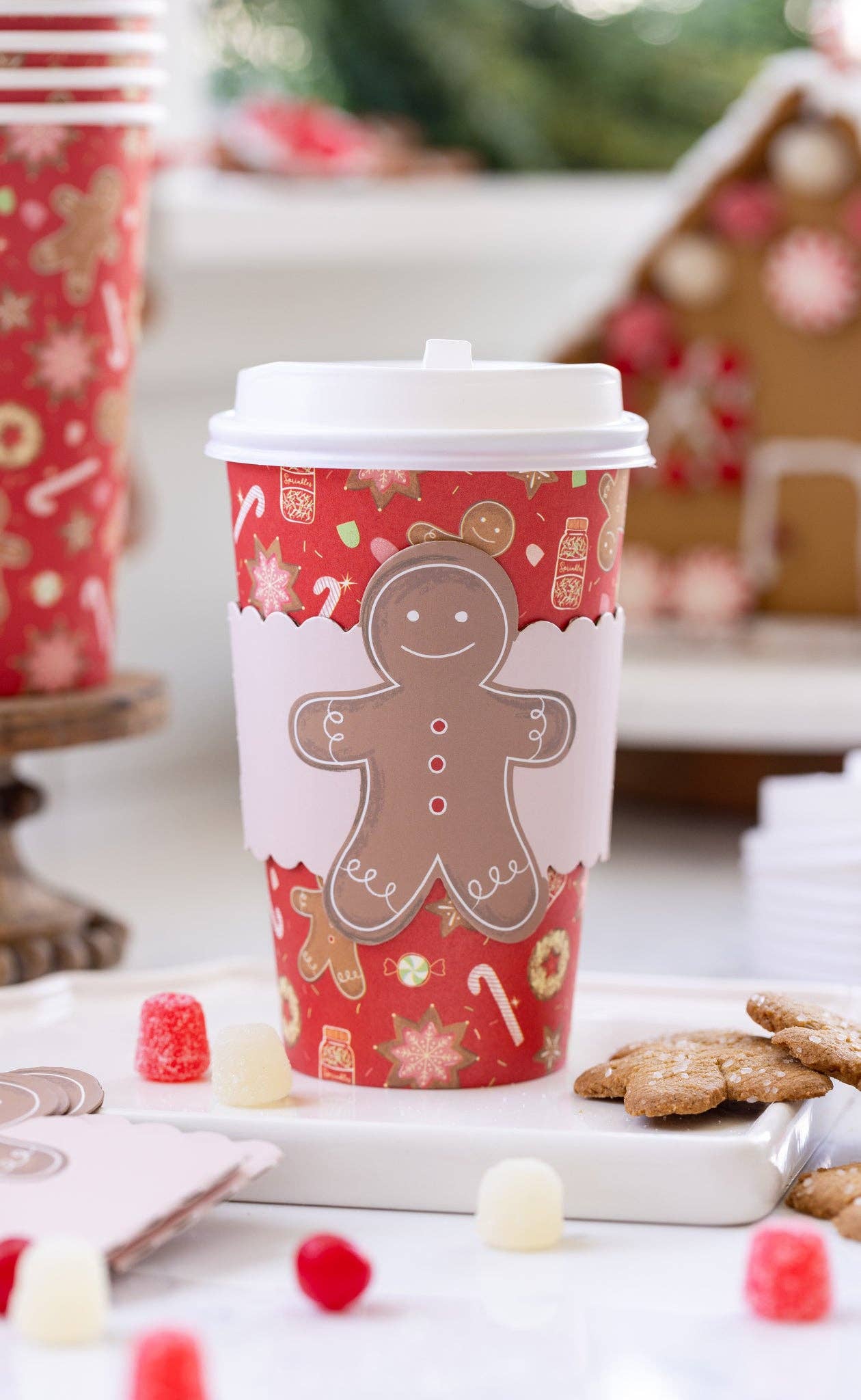 PLTG251A - Gingerbread Man To-Go Cups 8 ct