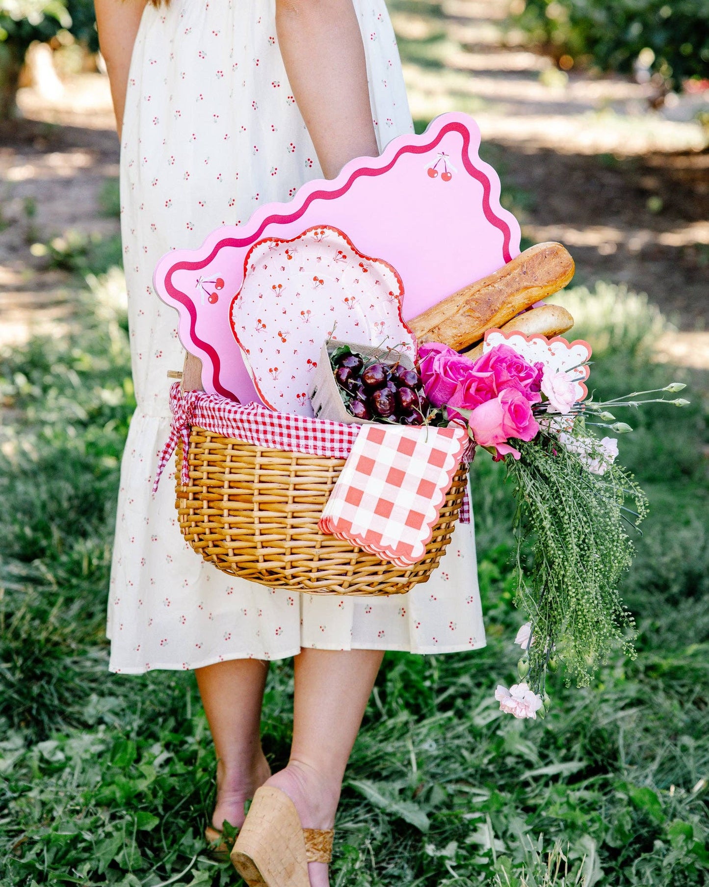 MAC1240 - Tossed Cherry Plate