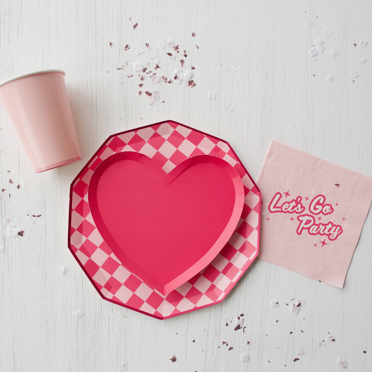 PINK CHECKERED SIGNATURE DINNER PLATES